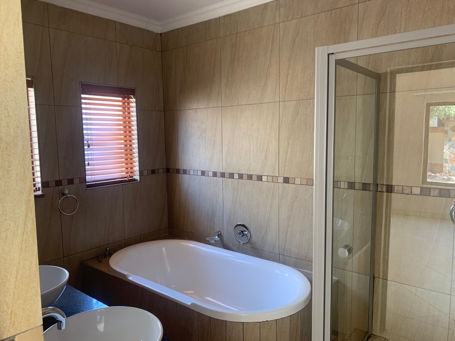 To Let 3 Bedroom Property for Rent in Xanadu Eco Park North West